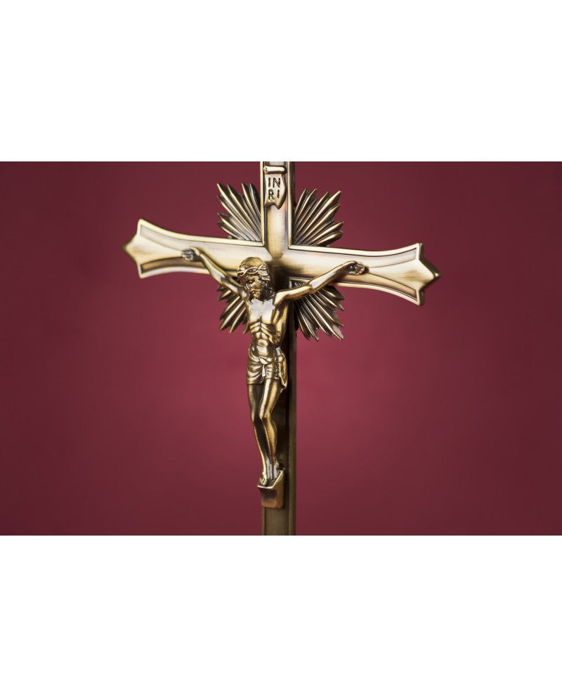 CRUCIFIX WITH BASE - CROSS IN BRASS - Sacred Arte