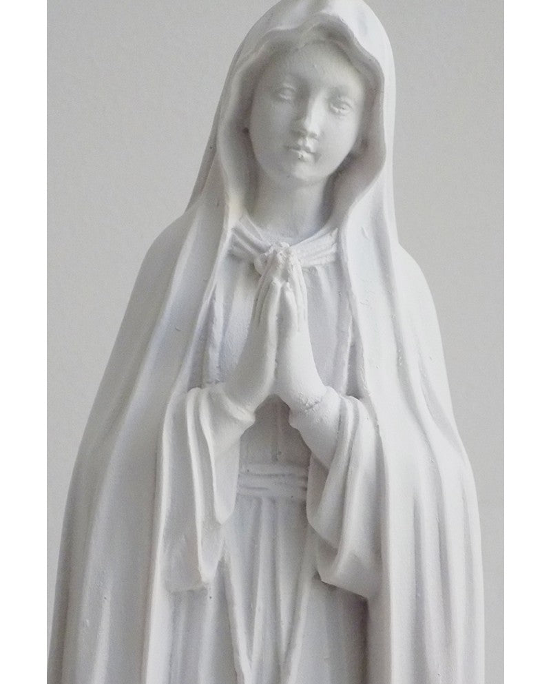 STATUE OUR LADY