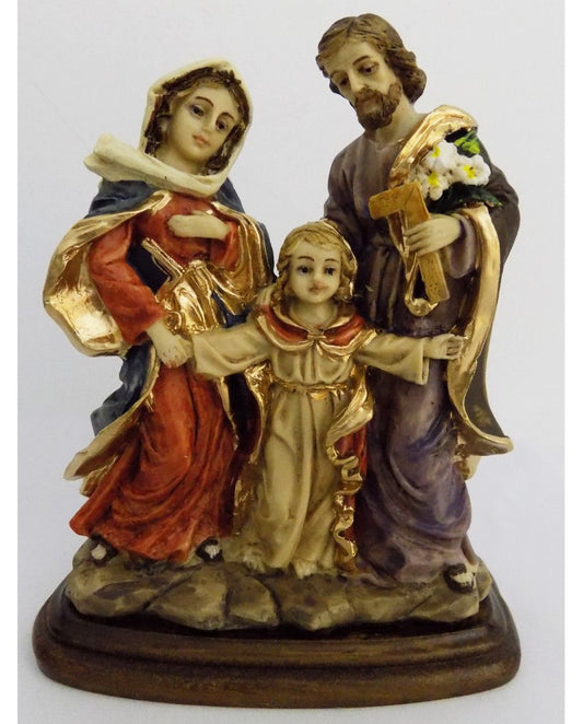 STATUE OF HOLY FAMILY