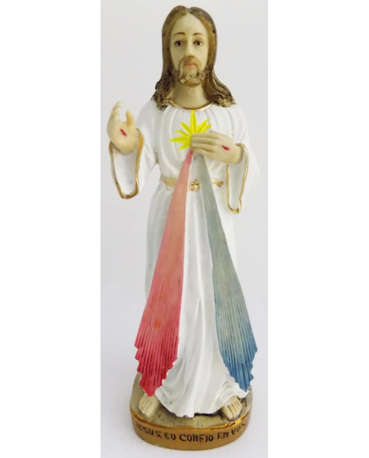 STATUE OF MERCIFUL JESUS