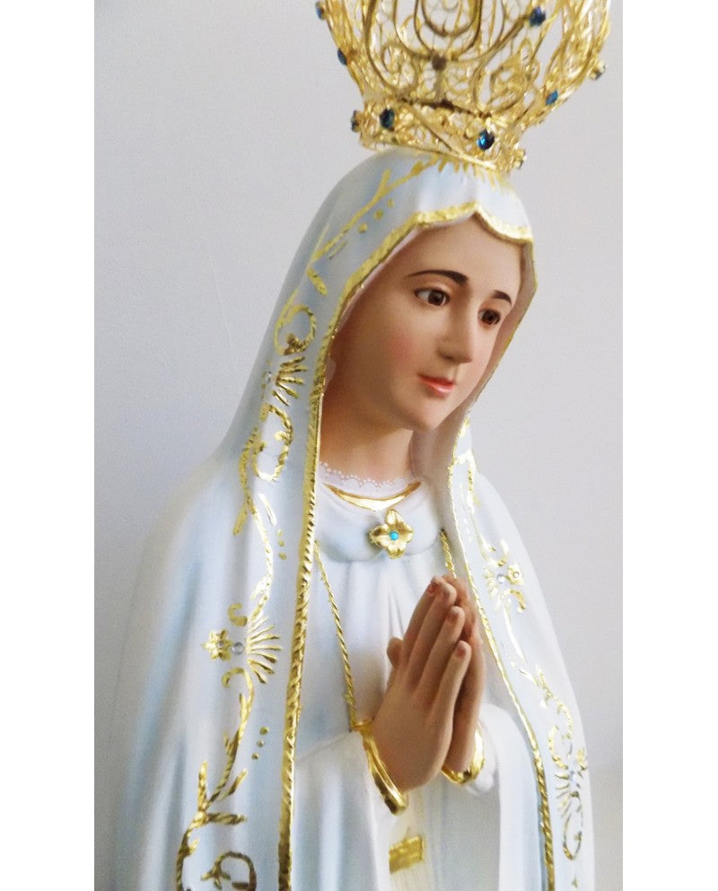 STATUE OF OUR LADY OF FATIMA CAPELINHA