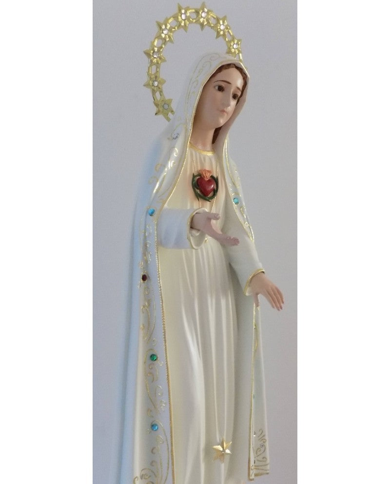 STATUE OF SACRED HEART OF MARY